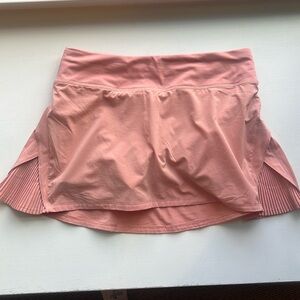 Play off the pleats lululemon skirt